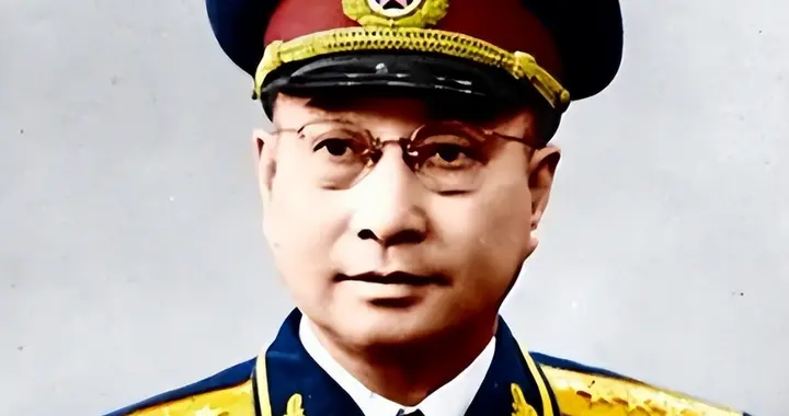 1947年,陈赓赶赴陕北开会罕见迟到半日,却带来4骡子美式装备