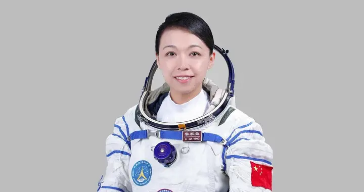 香港宇航员：台湾在哭喊美国军援，香港却一飞冲天