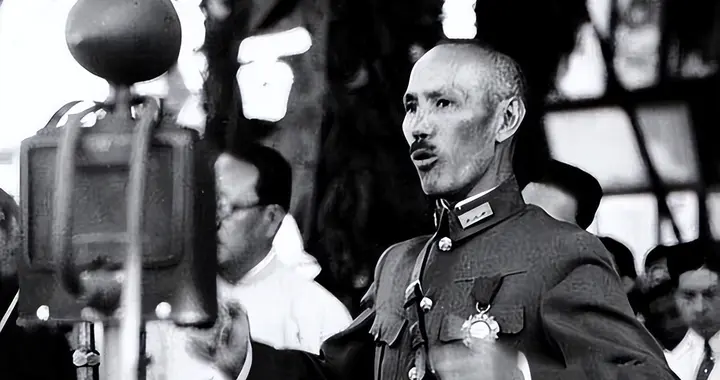 蒋介石为何不敢动周总理？非暴力威慑的政治智慧！