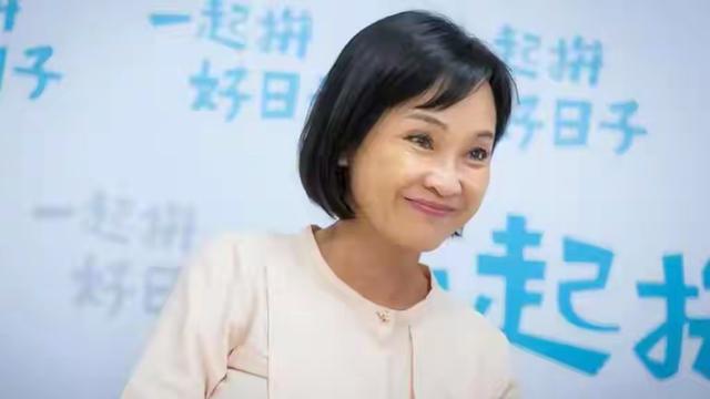 诗人龙安：柯志恩成了大赢家，因为这次郑丽