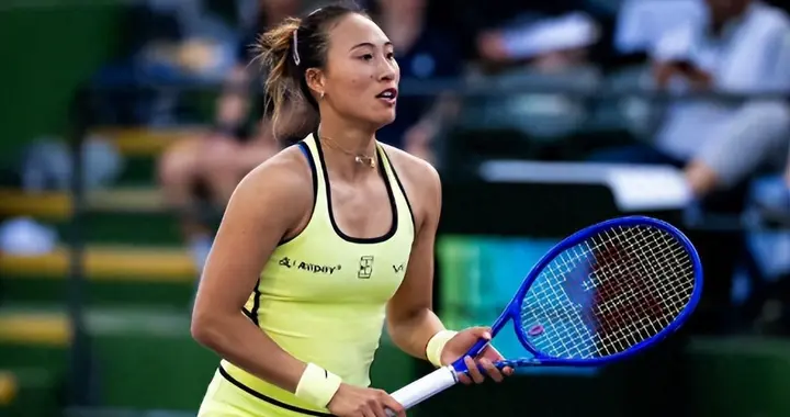 2-1大逆转！郑钦文打疯了，梦回巅峰+奖金72.8万，下场时间被曝光