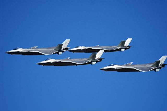 直面日本挑衅 中部空军发出强烈信号，枪已上膛剑已出鞘 就在下一秒