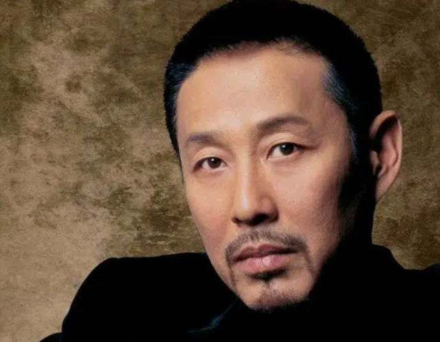 事实证明，被嘲“艺德不行”的陈道明，已走上了演员的另一条大道