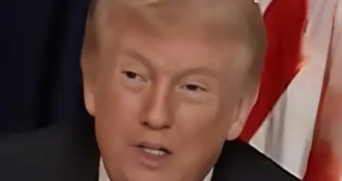 四位活着的前总统说没支持特朗普打仗。那夸他的那位，只能是鬼了