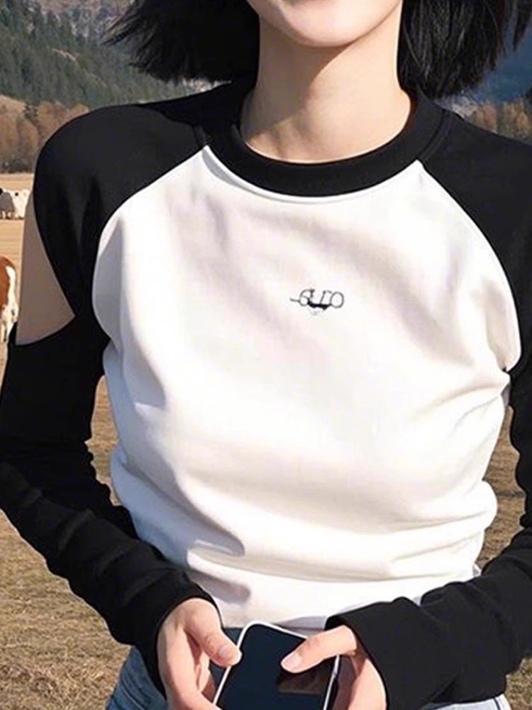 黑白拼接镂空长袖t恤小个子春装女款小众设