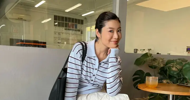 早秋本命单品｜软软糯糯针织衫，慵懒又显贵！