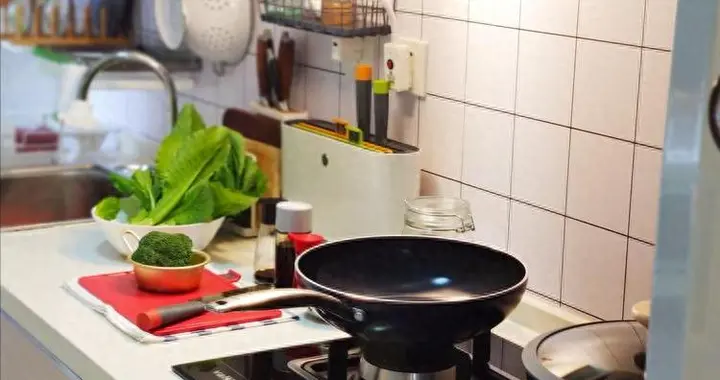 医生怒斥：3种厨具别再用了！等到患癌后悔都晚了，千万要注意