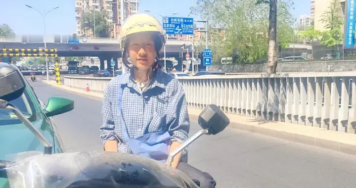 连续夸女儿10天，第6天，她给我留了两根猪肉干