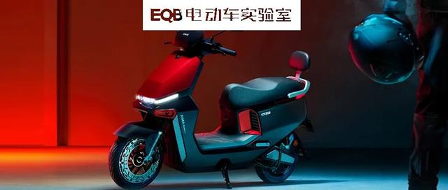 预售价4999元！100km以上续航，爱玛新推全新A7 Plus电动摩托车