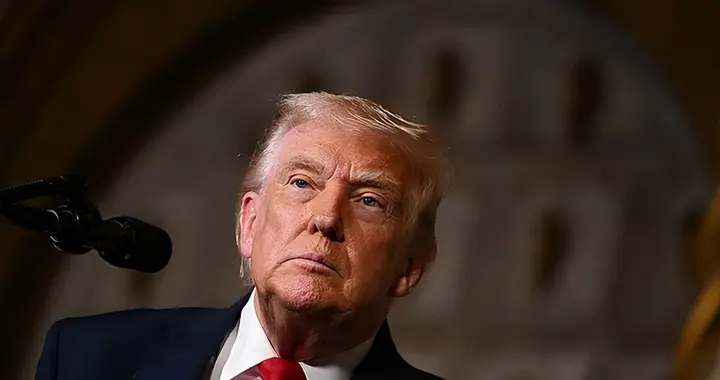 出大事了！特朗普不顾丹麦反对，“强占”格陵兰岛，欧盟集体站队