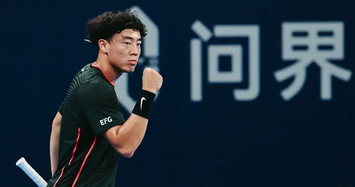 中国双星杭州爆发！黄泽林将挑战梅德维德夫，小布有望重返4强