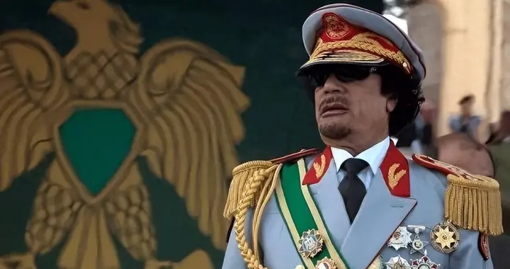 利比亚的第一公主，浓眉大眼身材惹火，是卡扎菲唯一的女儿