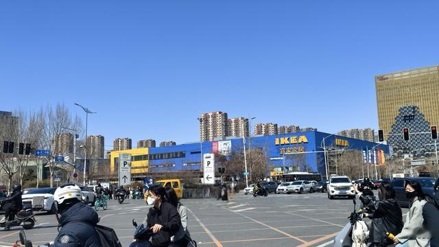 春晓：沈阳的天空真叫一个蓝得通透，时时元