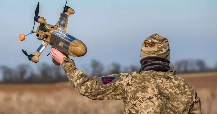 俄罗斯猛攻康斯坦丁诺夫卡，并且对苏梅州重镇发起猛烈的攻击