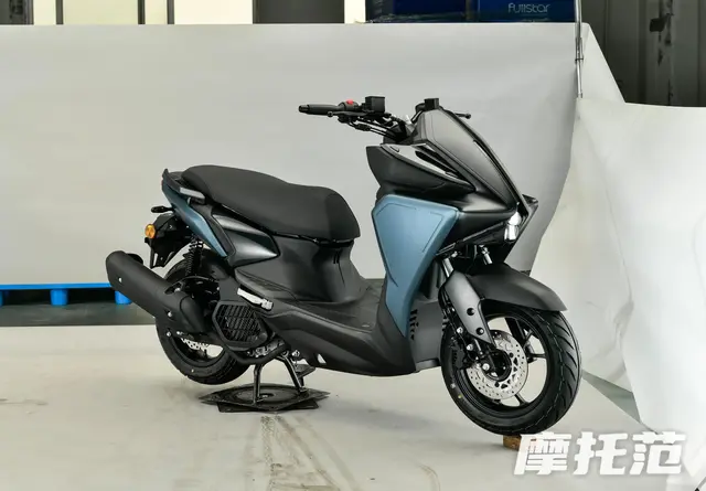 8999元全拿下！单缸水冷+双通道ABS，这性价比谁与争锋？