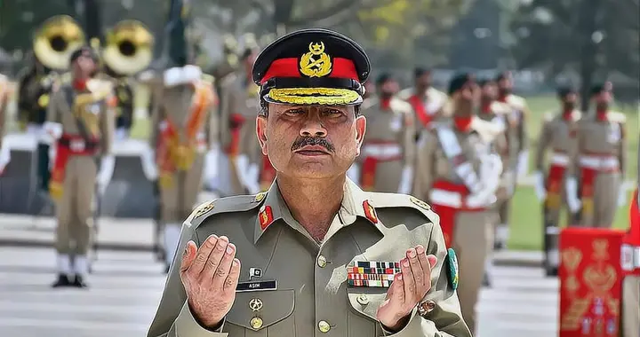 不穿军装不打领带！巴基斯坦访德黑兰，在戏耍美国还是另有隐情？