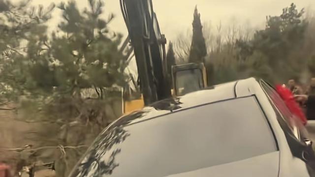 沈氏三善堂：百万豪车陪葬