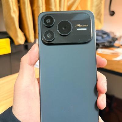 亚心数码：真的要被我朋友笑晕，纯纯大冤种