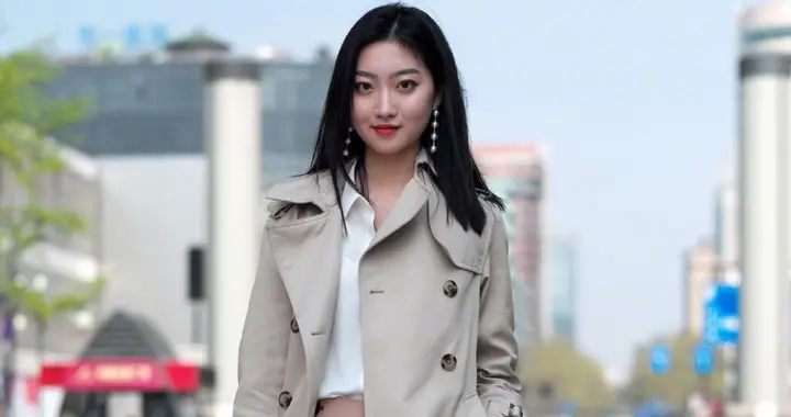 去了上海才发现：没人穿卫衣、毛衣！满大街都是这“魔都3件套”