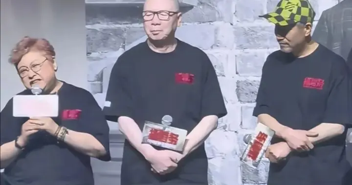 韩红为“走个面儿”致歉：我已泣不成声，诚恳道歉，退出公益行业
