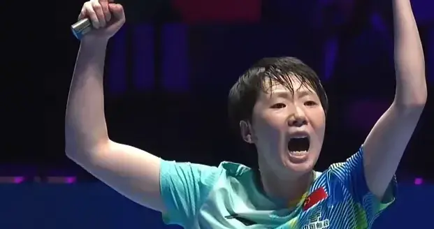 澳门冠军赛，孙颖莎4-3U15世界第一，王曼昱赢哭一位名将
