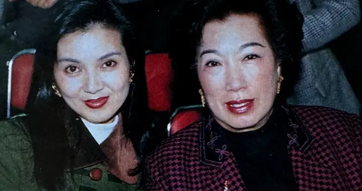 她是小婉君，嫁豪门生5子后丈夫爱上王祖贤，婆婆霸气给4亿离婚费