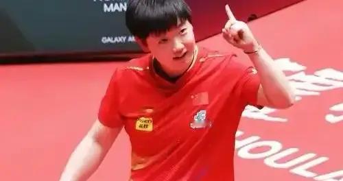 亚洲杯乒乓球比赛 国乒包揽一冠 孙颖莎王曼昱争锋 张本智和晋级决赛