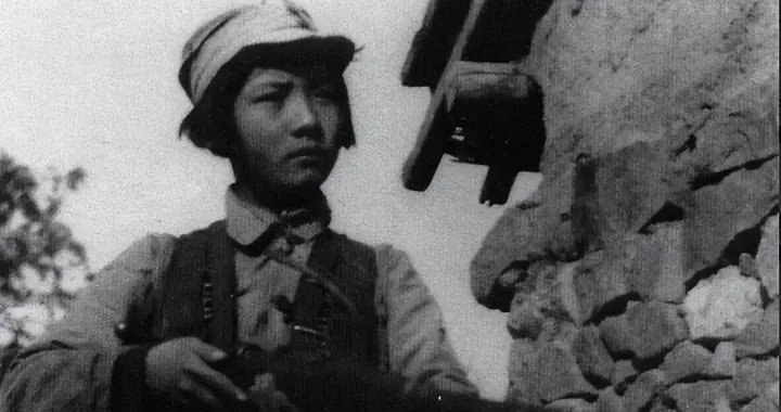 1948年，长春围城，副司令员陈伯钧和陈光，为一个女兵一天吵两次