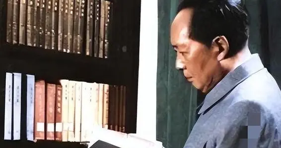 毛主席当年为何不支持分田单干，回看长远布局，才懂深远战略眼光