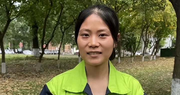 “考上还不是扫大街？”成都环卫工考研成功，如今现实打脸了吗？