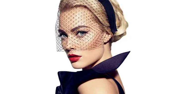 从农场野丫头，到呼啸山庄里疯魔的灵魂，她凭什么征服好莱坞