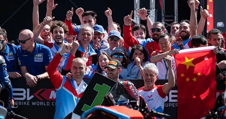 未来五年吃掉国际大牌50%份额！张雪机车凭什么这么狂？