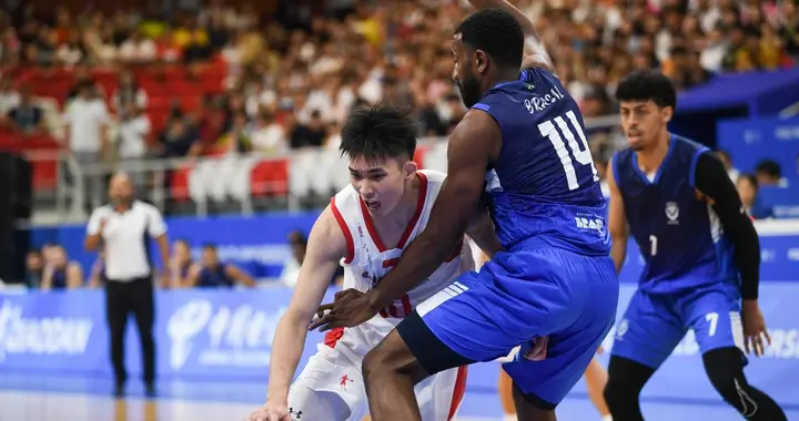 但凡CBA多出两个靠谱后卫，谁愿意死磕高诗岩？