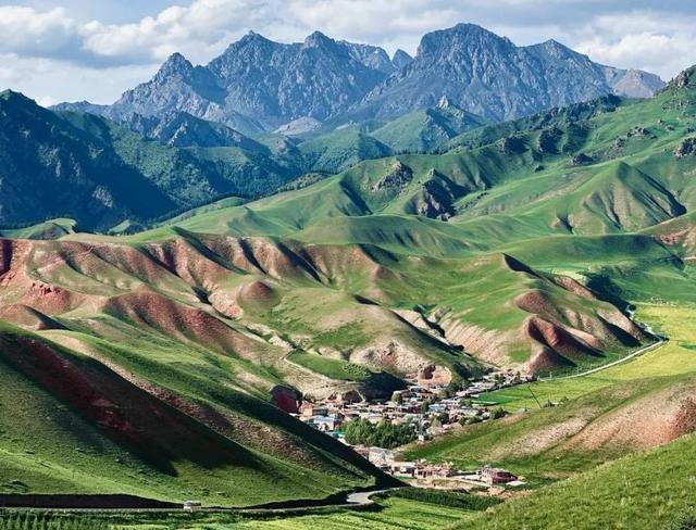 青甘线上的夏日秘境，却因为网红线路被埋没