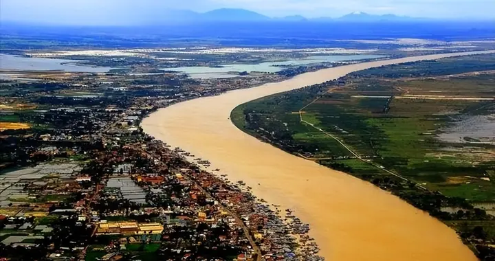 老挝否决中国提案，找韩国仿建三峡大坝，溃坝后中国是啥态度？