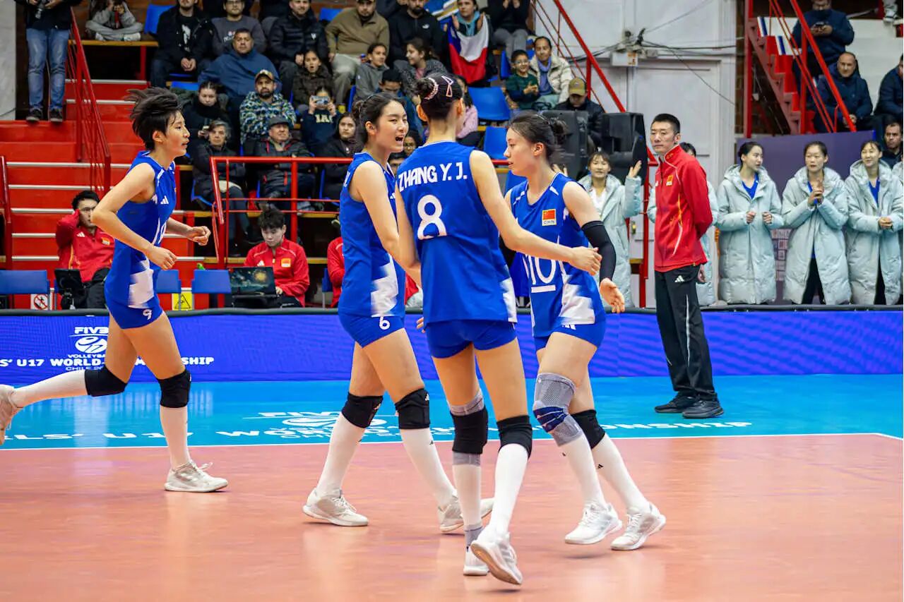 【U17女排世锦赛】中国U17女排3-0战胜菲律宾U17女排，取得开门红