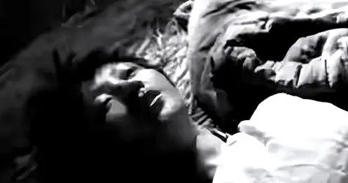 她绝食22天，狱卒当众扒下她的裤子：不是逼供，是怕她死得太体面