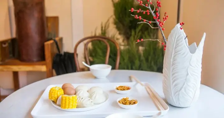 早餐不仅要吃，更要「趁早」！晚于这个时间点，或要承受3个代价