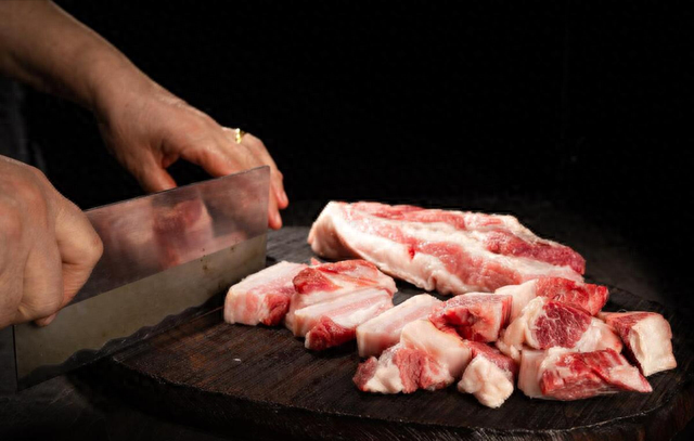 猪肉是中国癌症高发的“祸根”？提醒：猪的3个部位，建议别吃