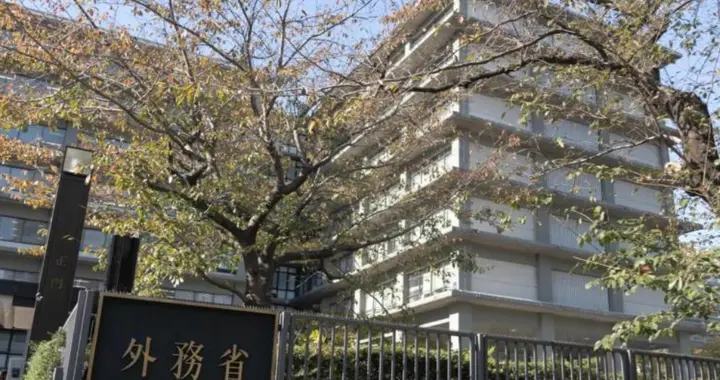 千年以来，日本为何总想要侵略中国？而不是俄罗斯和美国呢