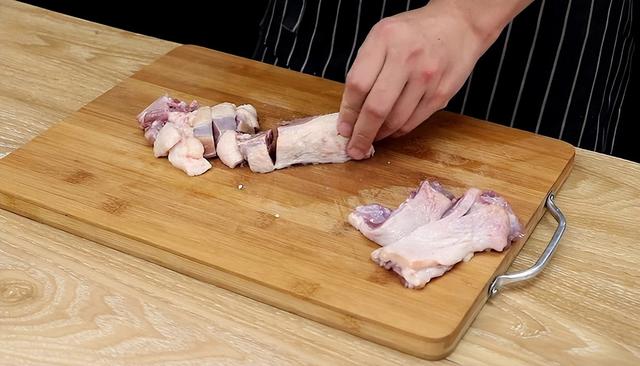 清炖鸭汤怎么做好吃