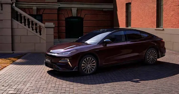 15万插混终极对决：星耀8、汉DM-i、风云A9L，谁更值得买？