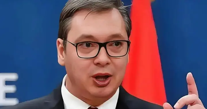 武契奇迎泽连斯基又骂欧盟，8亿军火藏暗账，塞尔维亚能撑多久？