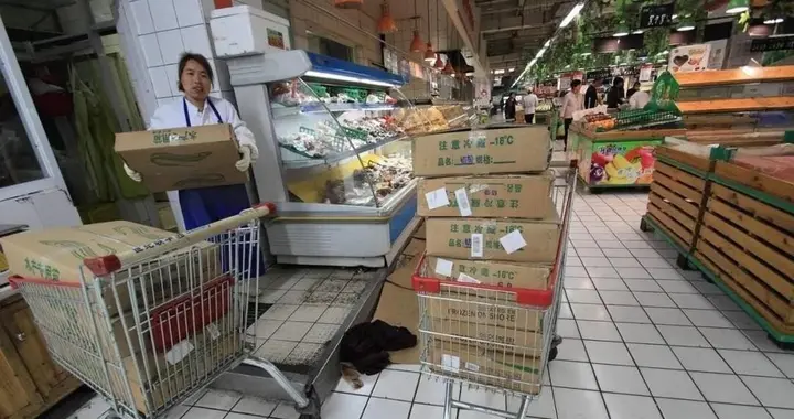 我国超市掀起撤退潮！关店倒闭、规模狂缩，究竟发生了什么？
