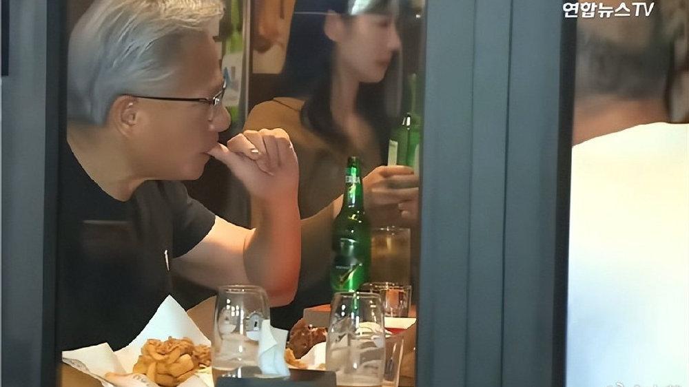 发布了头条文章：《1800美元炸鸡宴背后：5万亿帝国的算力投资密码》 ...