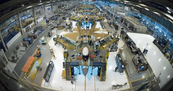 歼-20列装：如何重塑亚太防空格局？