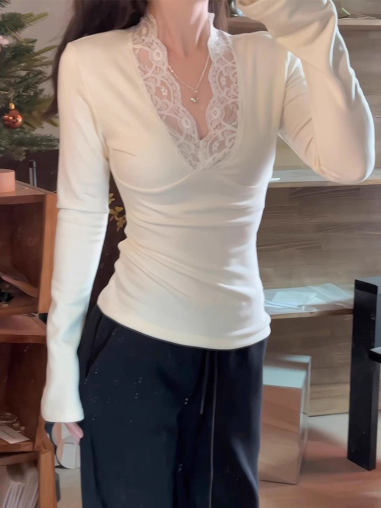 纯欲内搭白色蕾丝v领长袖t恤小个子性感辣