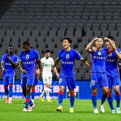 爱上小老弟：申花续约徐皓阳、谢鹏飞等人？