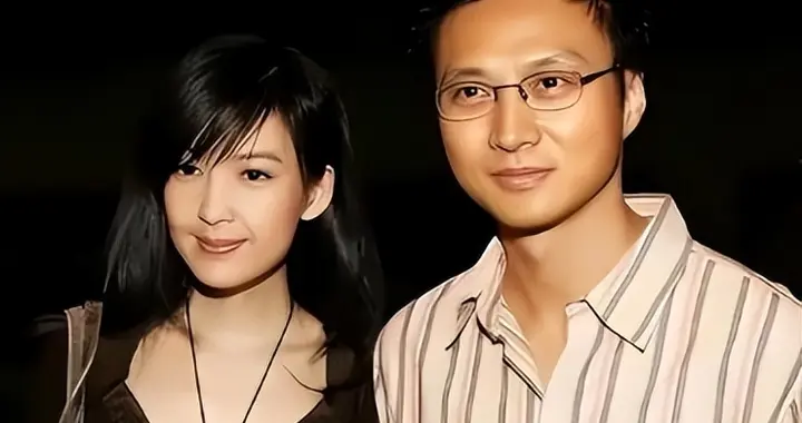 被戴8次绿帽子，3次被捉奸在床，这就是我们“玉女”守卫的爱情？