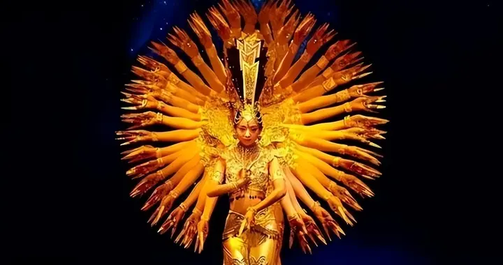 “消失”已久的聋哑女孩邰丽华，结婚生子后，却走上了另一条大道